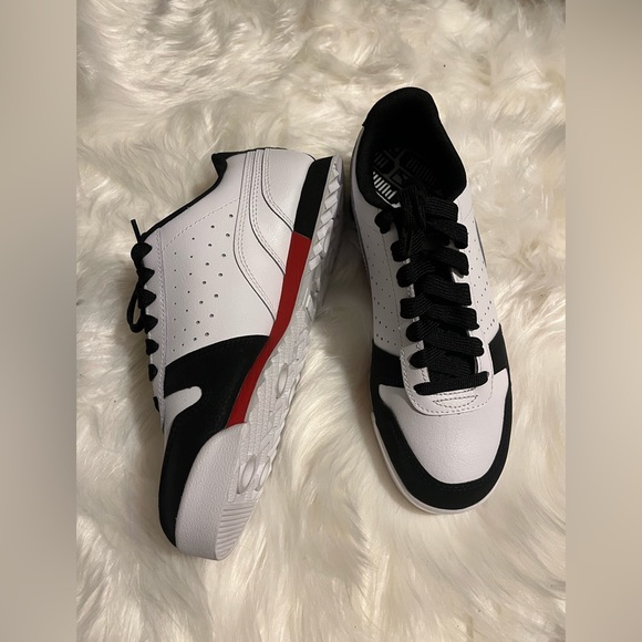 Puma ROMA Brand new in box - Picture 4 of 6